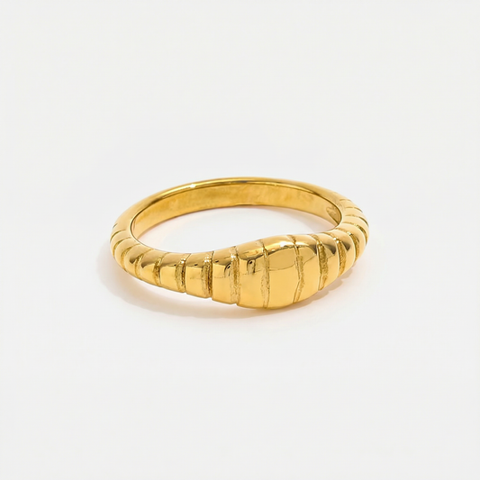 Lioriné Ring